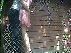 Une mamie excitée avec de gros seins assied sa vieille chatte couple francais amateur lâche sur un pénis