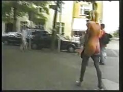 Une fille sauvage et sexy se fait cougar française amateur remplir la chatte dans sa chambre