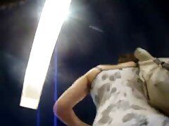 Petite blonde se fait ravir la chatte sexe amateur french par l'étalon