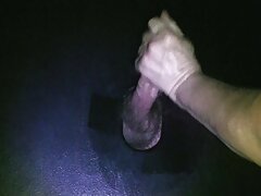 Des lesbiennes sexy amatrice française porn se déshabillent dans la salle de bain de manière sexy