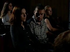 Une brune salope a des relations sexuelles hardcore amatrice de sexe francaise avec son professeur de guitare