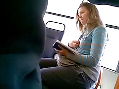 Deux lesbiennes fragiles testent un nouveau sextoy violet french porn amateur dans la salle de bain