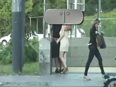Jeune ébène video sexe amateur francaise et milf blanche chaude en action lesbienne interraciale