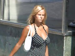 Nerdy chick parvient porno francais amateir à mettre deux grosses bites dans sa bouche