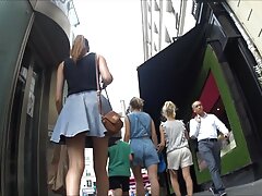 Un mari infidèle baise pendant que sa femme black francaise amateur regarde l'action