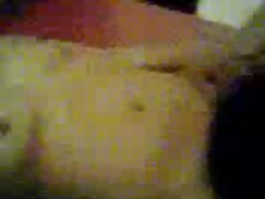 Le sexe video x amateurs gratuit chaud avec des intimidateurs est un cadeau d'anniversaire parfait pour une ado sexy