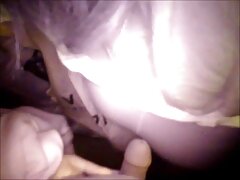 Chérie japonaise se porn amateurs français fait lécher la chatte poilue et rose par son amant