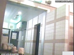 Lexie Fux a l'air incroyable sodomie amatrice française tout en recevant une bite dans une scène de style POV