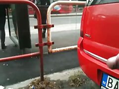 MILF fait une pipe à son beau-fils et sexe amateurfrance lèche même la porte arrière
