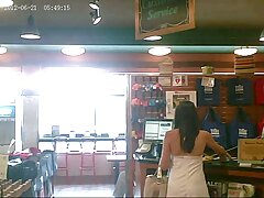 L'homme veut du sexe et cela signifie que sa belle-mère doit lui donner la video sexe amatrice francaise chatte