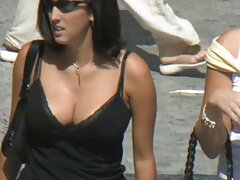 Ravissante vrai porno amateur français fille assoiffée de sperme n'arrêtera pas de sucer cette grosse bite