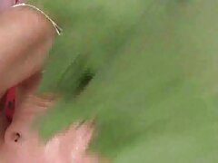 Le porno français amateur gratuit merveilleux baiseur Xander Corvus rend la MILF Romi Rain heureuse