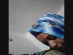 Babe stimule french sexe amateur la chatte avec un nouveau vibromasseur en secret de son mari
