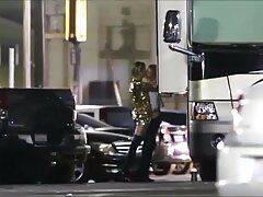 Un mec étrange se branle en regardant porno amateurs français gratuit GF avoir des relations sexuelles avec un ami