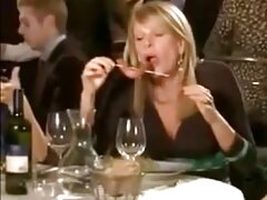 Deux lesbiennes merveilleuses et passionnées profitent de la bonne vieille position 69 porno amateur français jeune