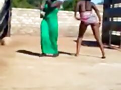 Possesseur aux cheveux roux et à la amatrice française porn peau pâle enculée par l'espagnol