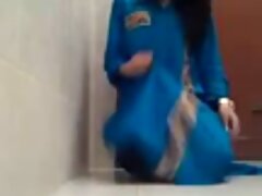 Dick infatigable de video x amateur français la chatte et du trou du cul de l'élégante brune