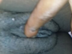 Ejaculation amateurs français porn faciale pour MILF tatouée avec narine et clitoris percés