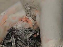 Deux blondes et un mâle sont dans un trio, baise et lèche site amateur francais porno